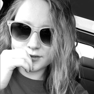 Meet your Posher, Dani